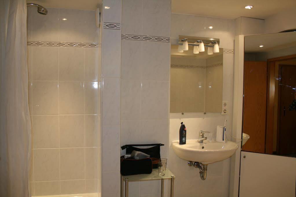 Apartmenthaus Sonnen Düsseldorf Dış mekan fotoğraf